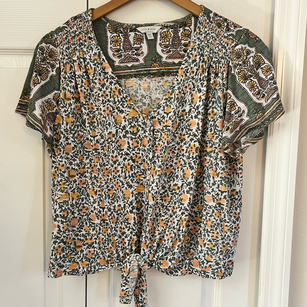 Lucky brand size med tie shirt